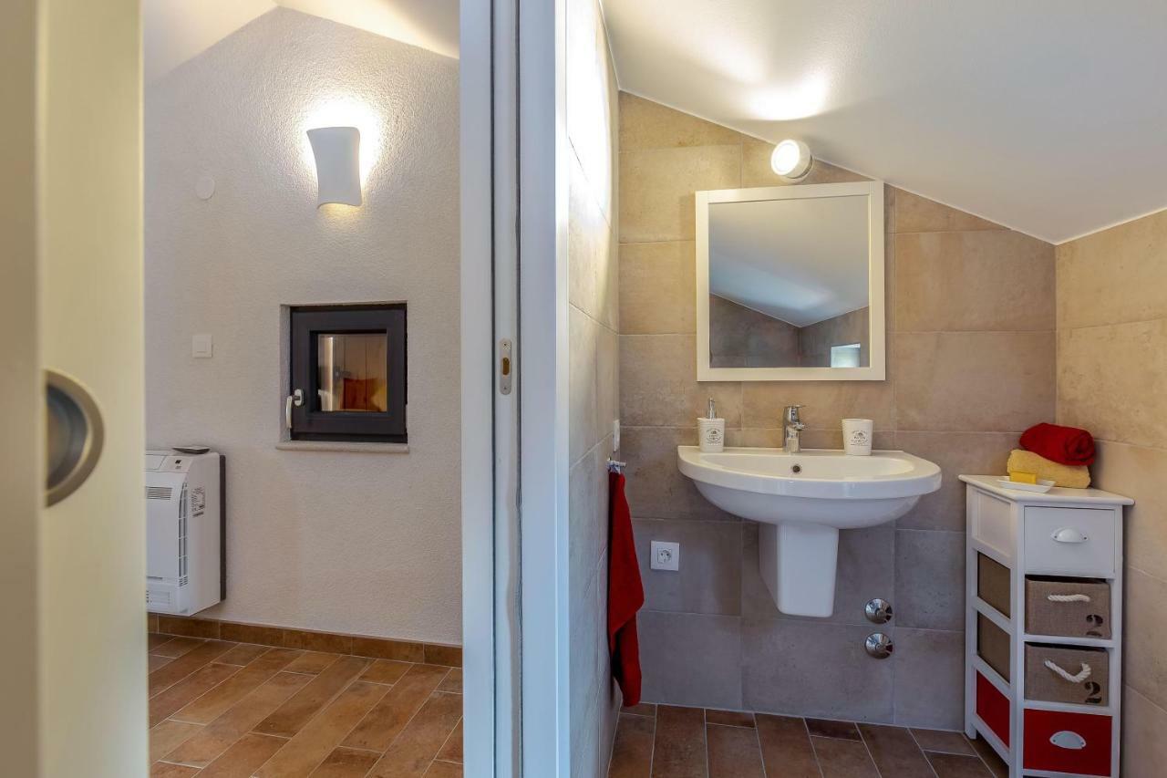 Apartment Li Tar-Vabriga 외부 사진